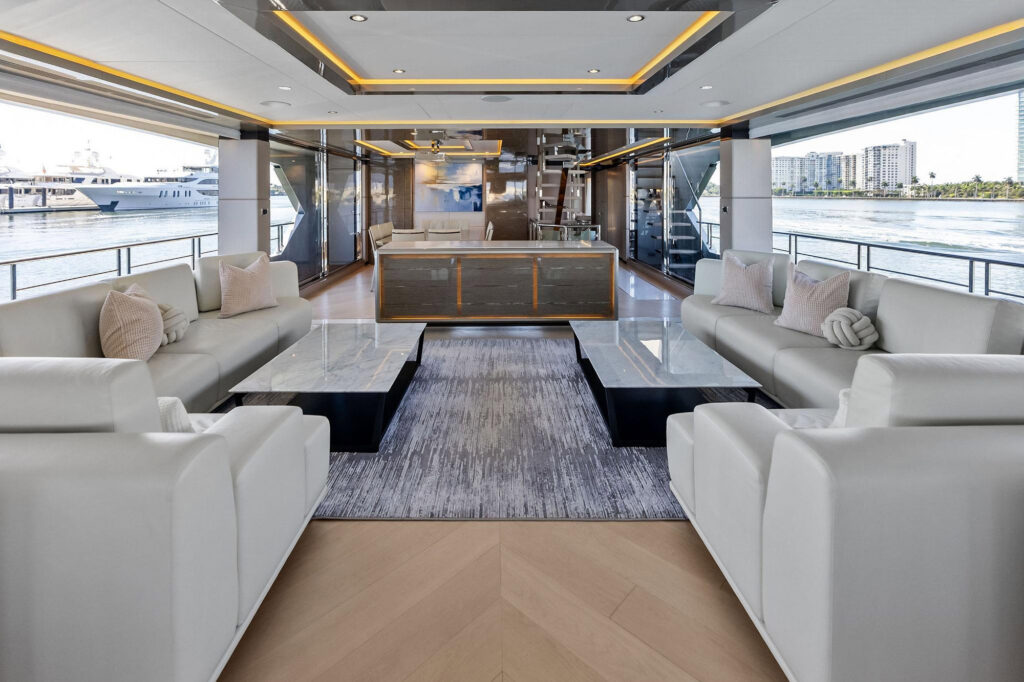 Ocean Alexander 35R Serenity Now