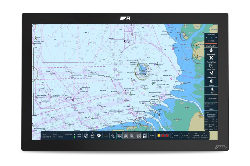 Pathfinder ECDIS 24