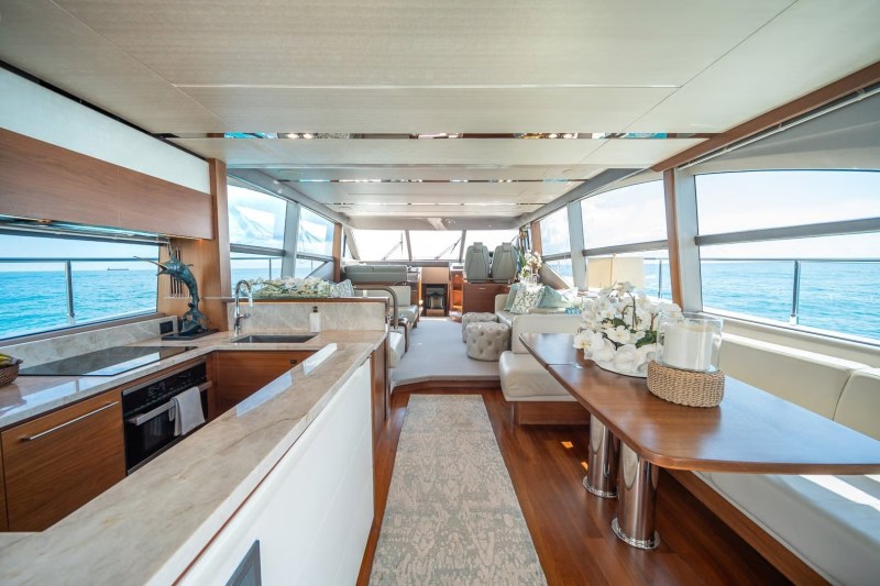 Princess 68 Flybridge Patriot