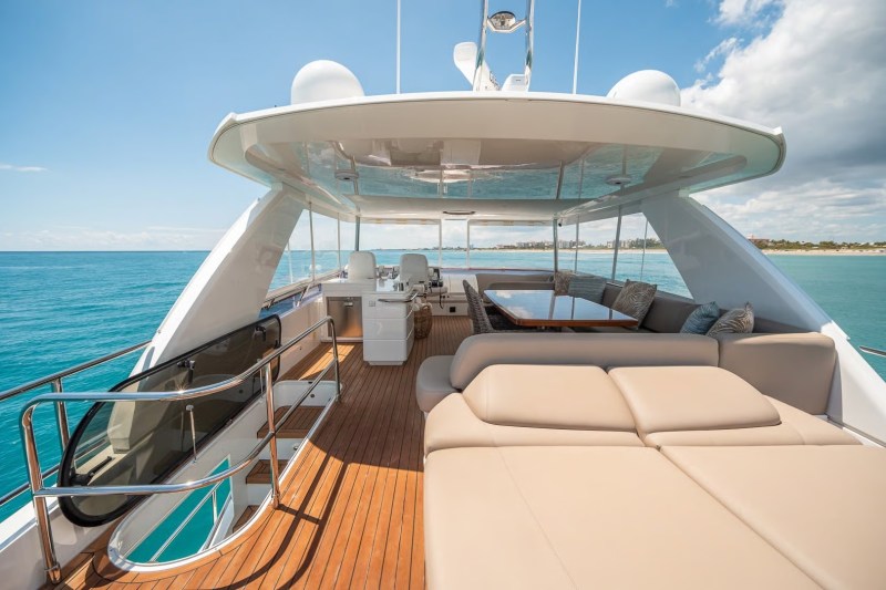 Princess 68 Flybridge Patriot