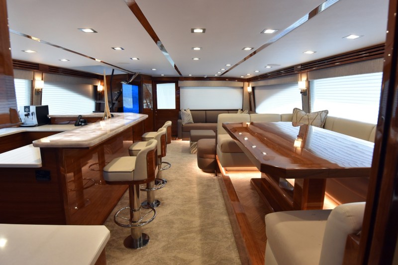 Viking 90 Primetime