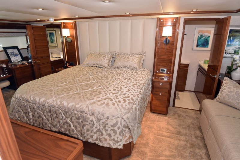 Viking 90 Primetime