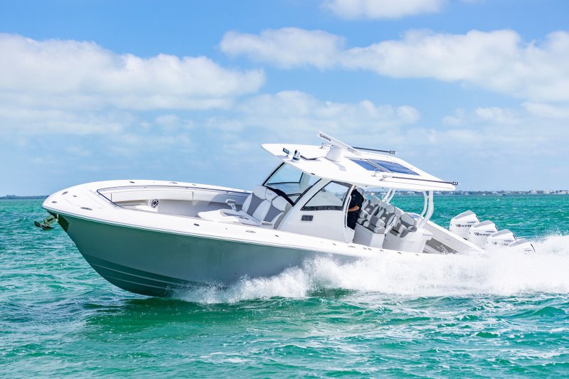 Blackwater 43 Luxury Fish