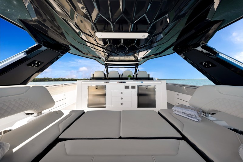 Aquila 45 Sport