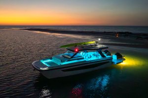 Aquila 45 Sport