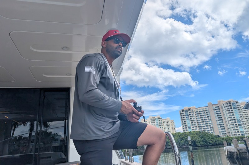 Yacht Controller