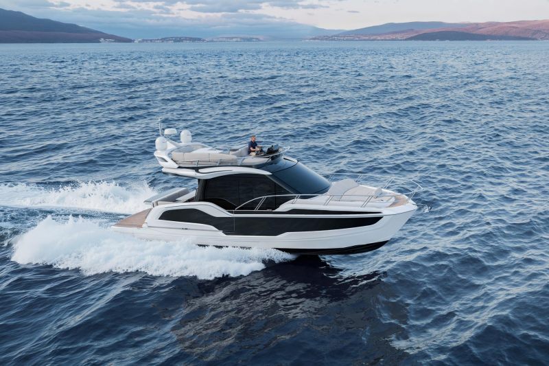 Galeon 420 Fly