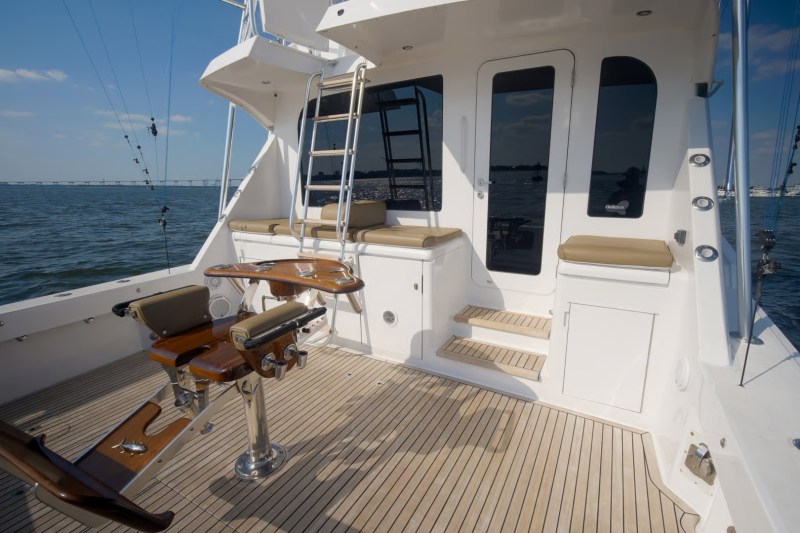 Hatteras 60 Convertible Reel Hook Up
