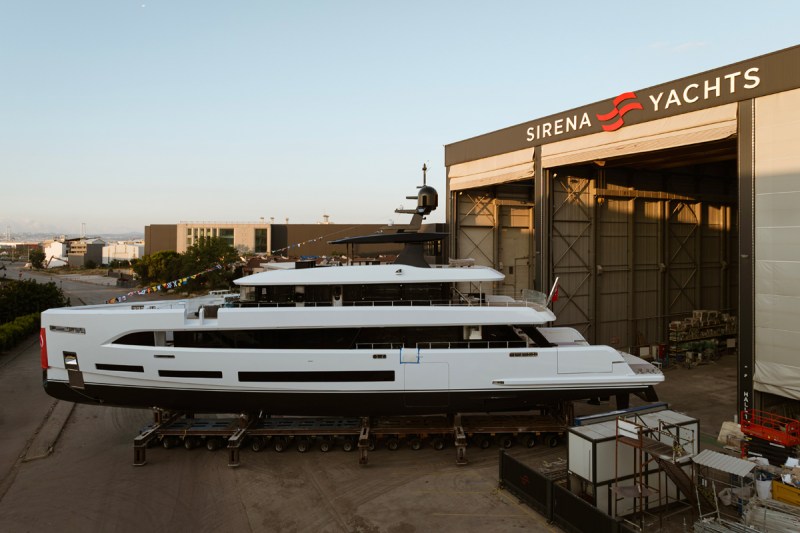 Sirena 42M