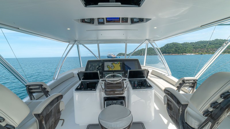 Viking 64 Convertible Fish Tank