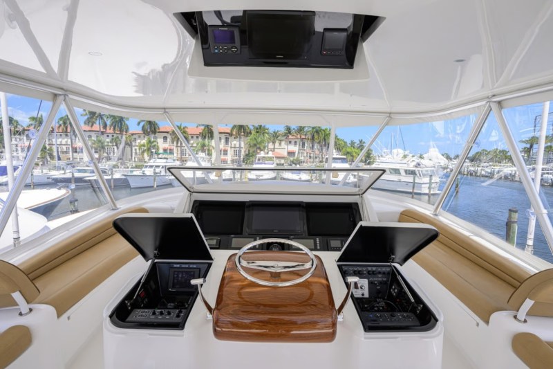 Viking 70 Convertible Desperado