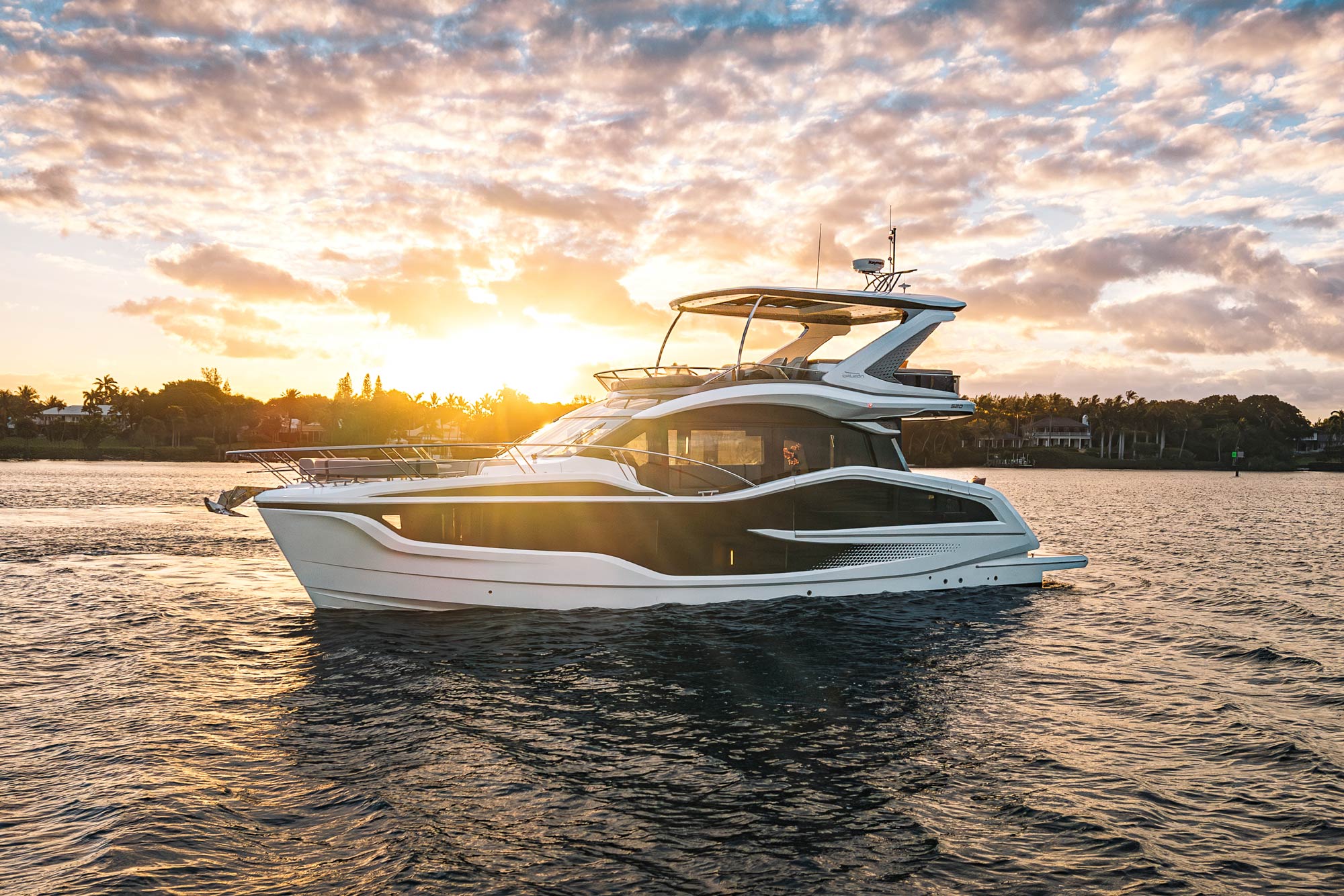 Galeon 520 Fly