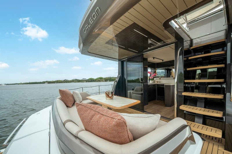 Galeon 520 Fly