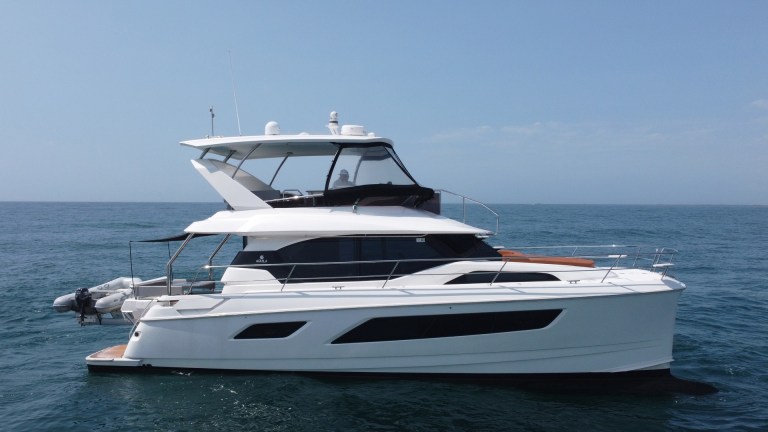 Aquila-44-Hey-Beautiful-1 Aquila 44 Hey Beautiful