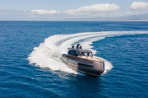Invictus ST550 Deep Horizon