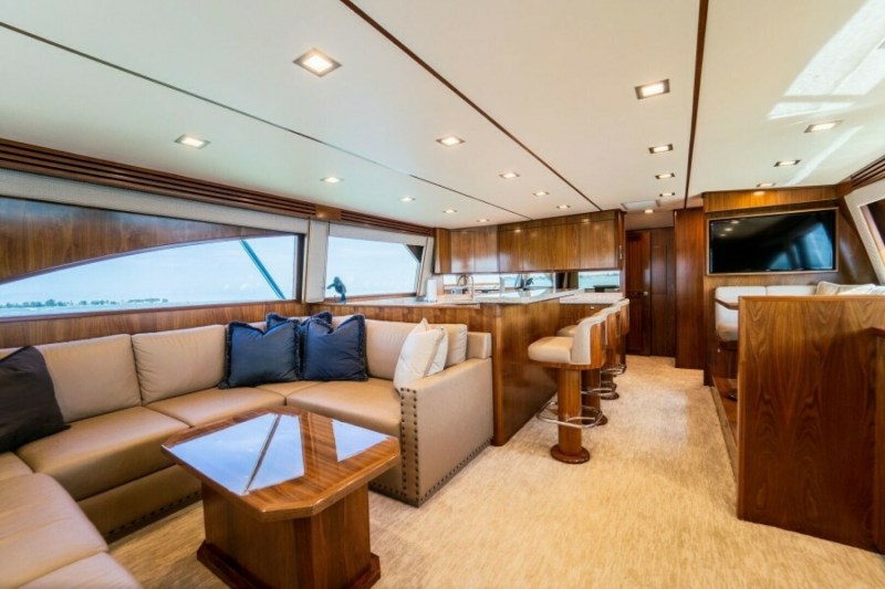 Viking 72 Convertible Wrapped Up