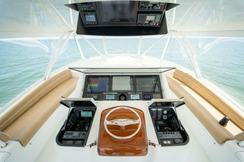 Viking 72 Convertible Wrapped Up