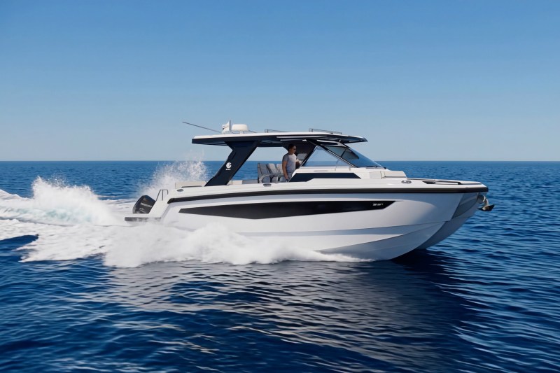 Aquila 35 Sport